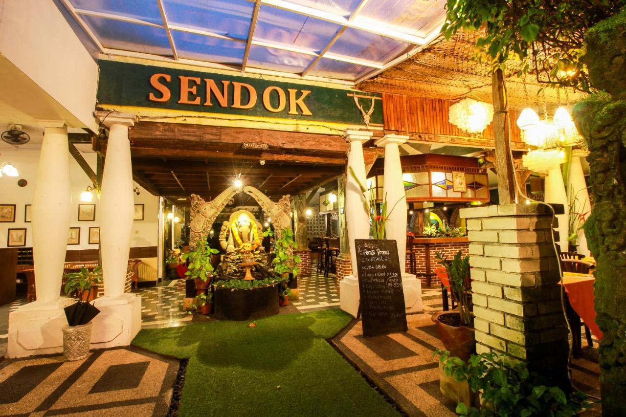 Sendok Hotel Mangsit Zewnętrze zdjęcie